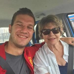 Meet your Posher, Jamal